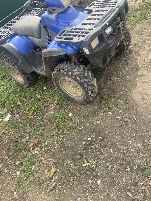 De vanzare ATV polaris 700cc 2004