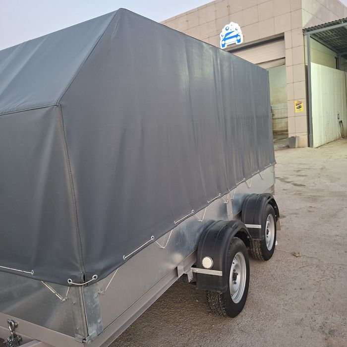 Легковой прицеп.