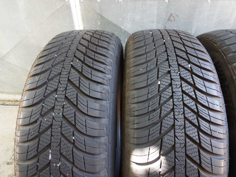 vand 4 anvelope de iarna 205/60/16 nexen [aproape noi]pret 600ron