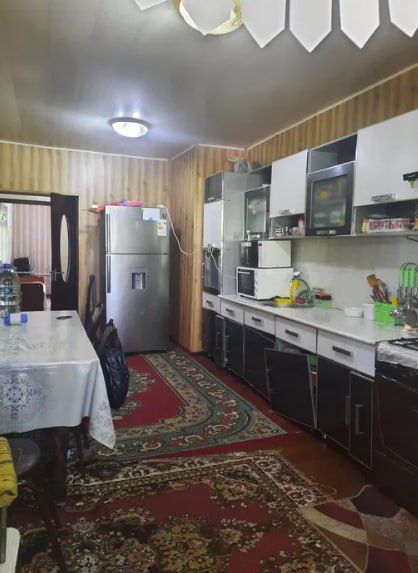 //Продается квартира 4/2/5 массив Кушбеги_с мебелью и техникой//