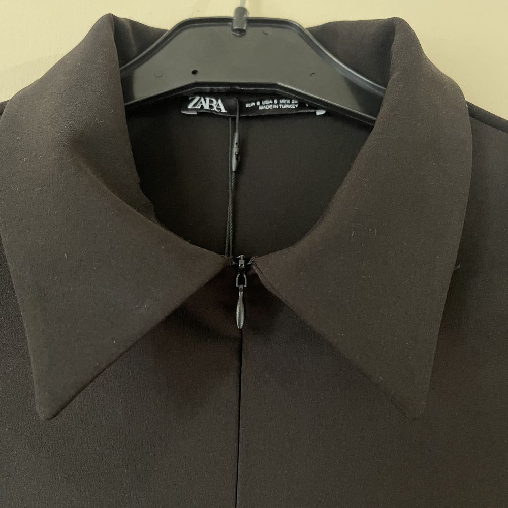 Дамско черно боди Zara