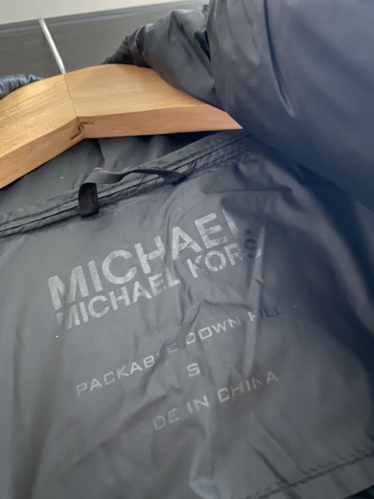 Geaca puf Michael Kors