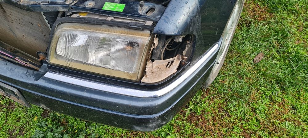 Мерцедес на части