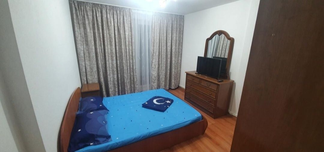 Cazare / Apartament de inchiriat cu 4 camere, 100m2