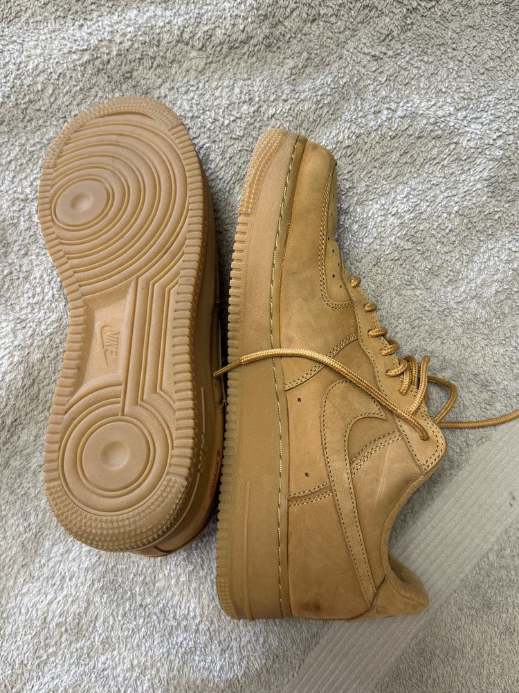Nike Air Force 1 Supreme 43