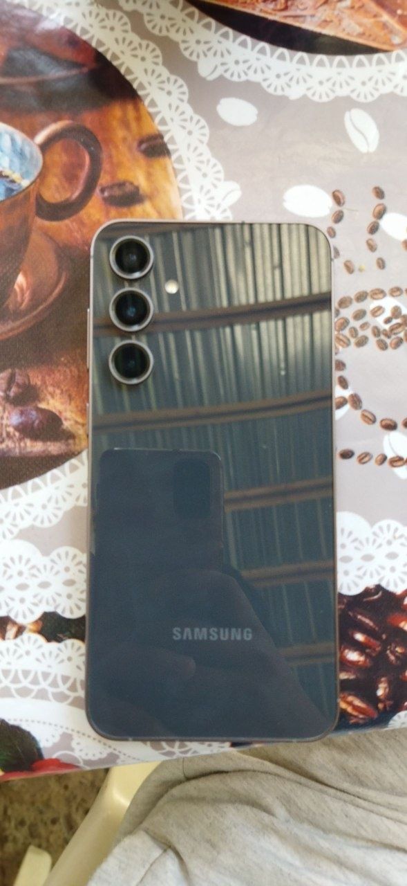 Samsung s 23 fe 8/256