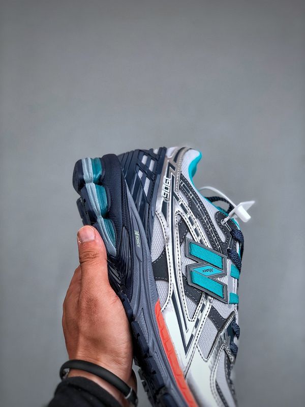 Нови маратонки New Balance 1906U The Whitaker Group Willful Bias Blue