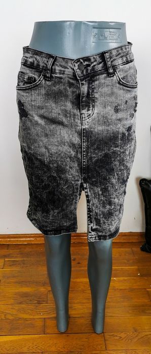 Разпродажба на всички поли, цени до 35лв.