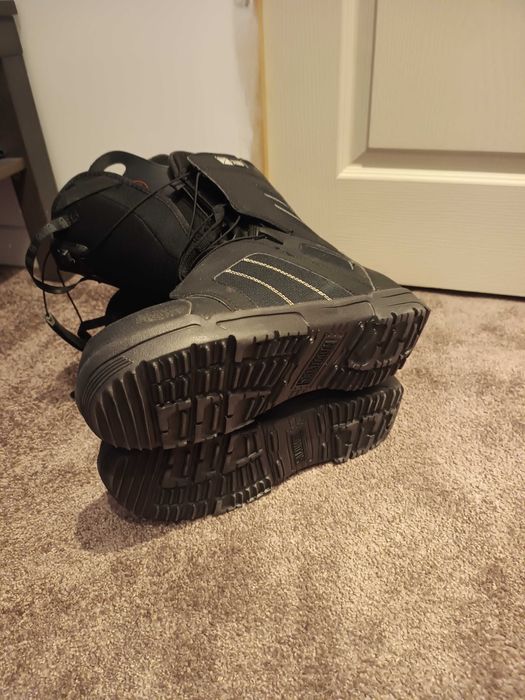 Salomon Buti snowbord