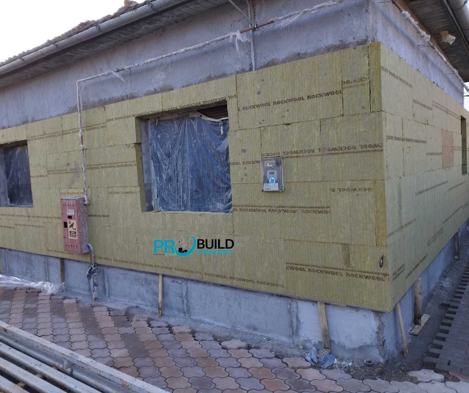 Firma constructii case la rosu/gri/cheie
