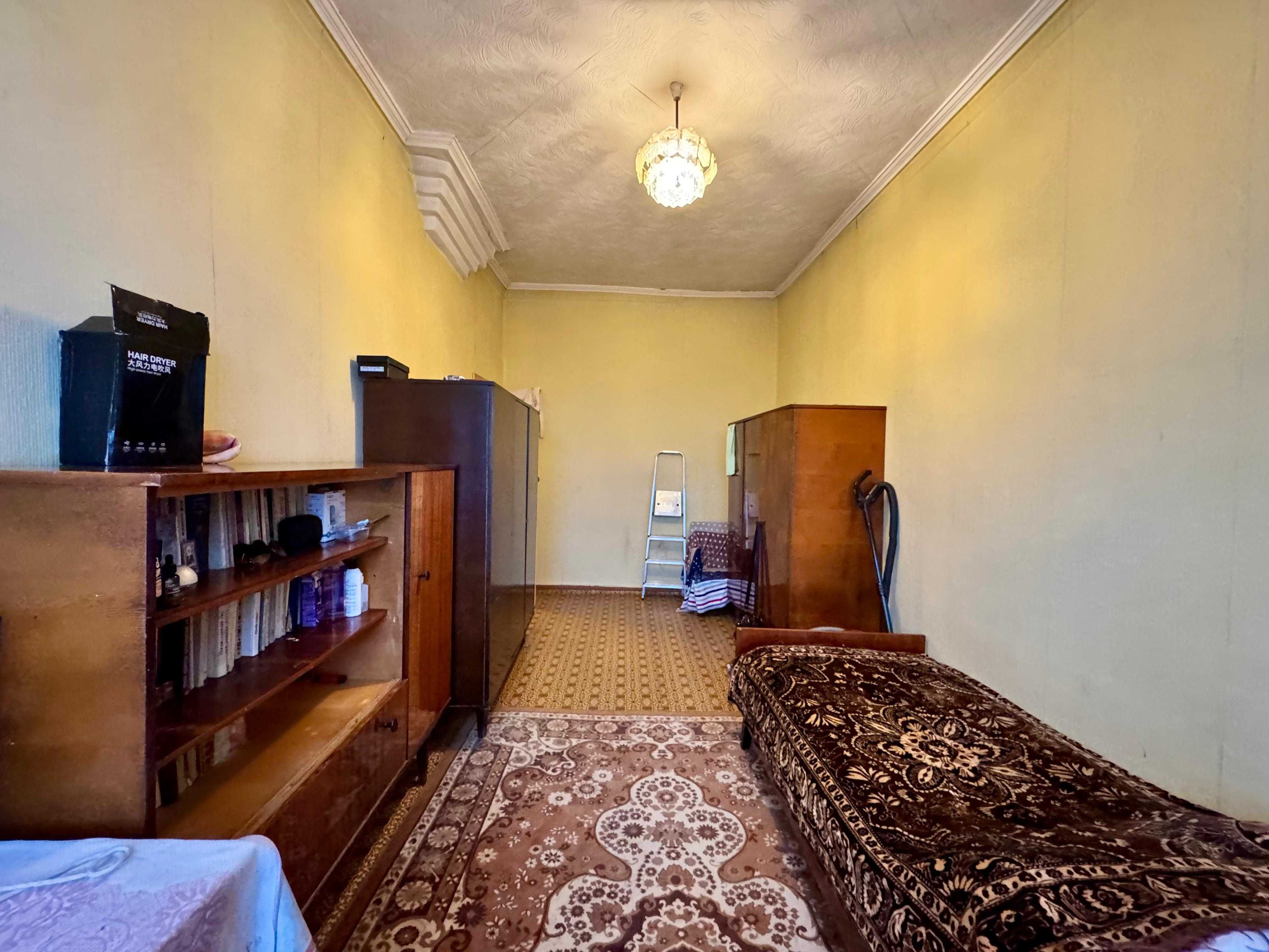 Продаётся 3 комн. кв. на 2 этаже по ул. Методическая 14 (Пришахтинск)