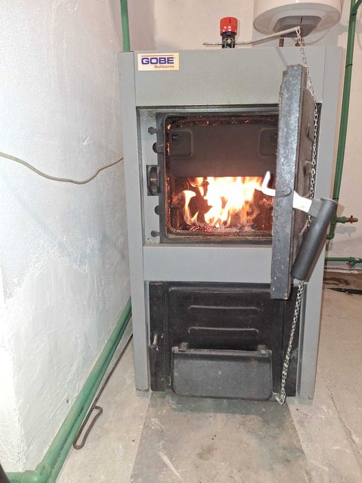 Centrala lemne fonta 23Kw, stare perfecta