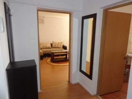 Apartament  2 camere de închiriat