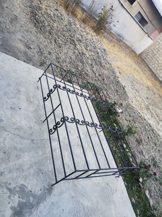 Комплект окон, решёток,подоконниксеток маскит