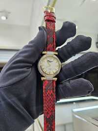 Продам Женские часы Шопард Империал золотые 585 пробы.
Золото 585 проб