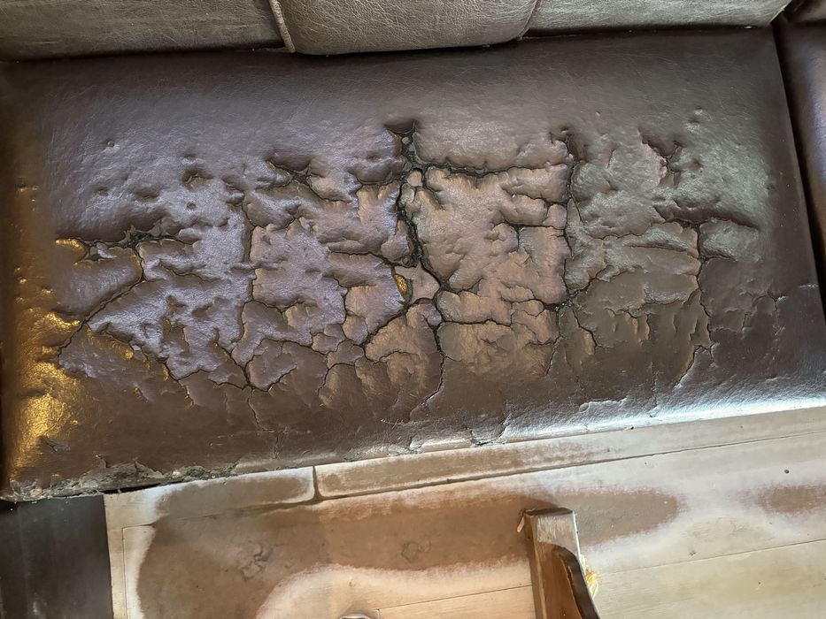 СПЕШНО ПРОДАВА! Сепаре за заведение