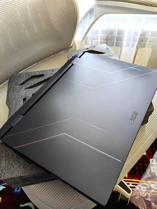 Acer Nitro 5 . RTX 3070