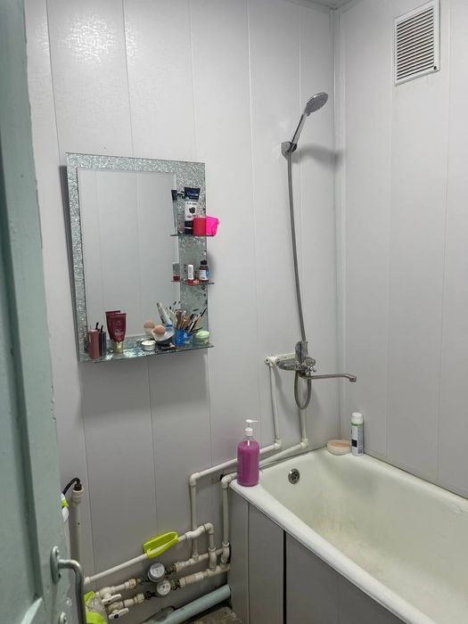 1 xonali kvartira sotiladi | 2 lamchi kredit boladi