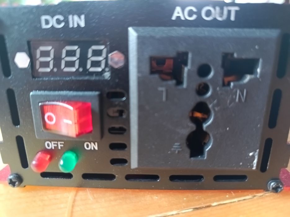 Инвертор на ток 12 -220 волта