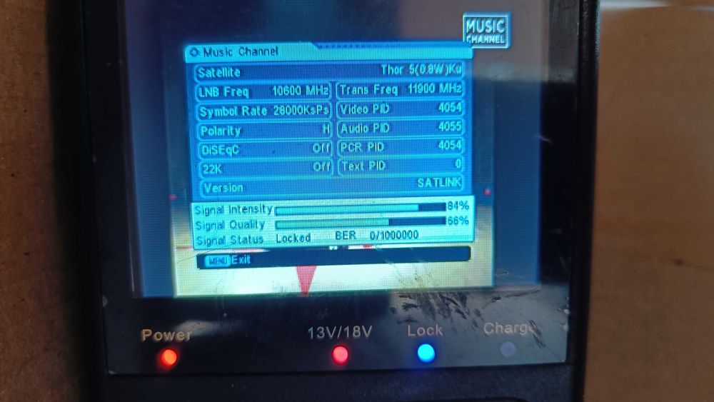 Antena satelit automata