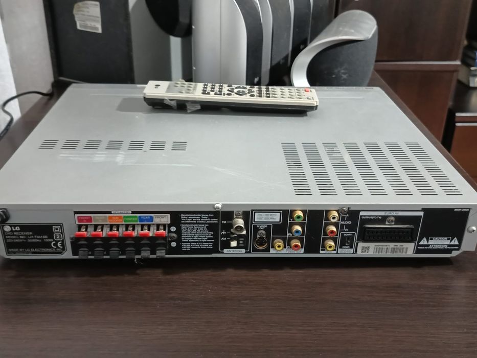 Vând Sistem Home Cinema LG LH-T751SB (Citiți descrierea vă rog)