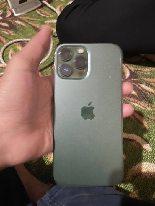 13 pro max green LLA