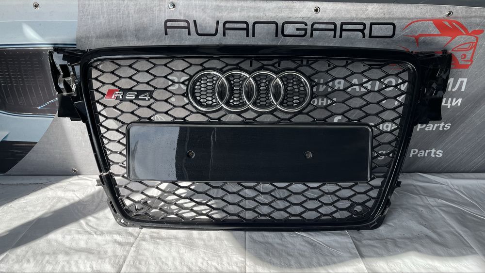 Предна решетка Audi A4 B8 2009-
