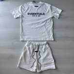 Compleu Essentials alb – tricou + pantaloni scurți (nou, cu etichetă)