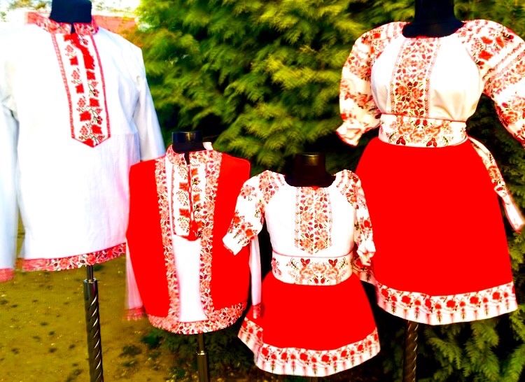 Costume traditionale/ populare / naționale