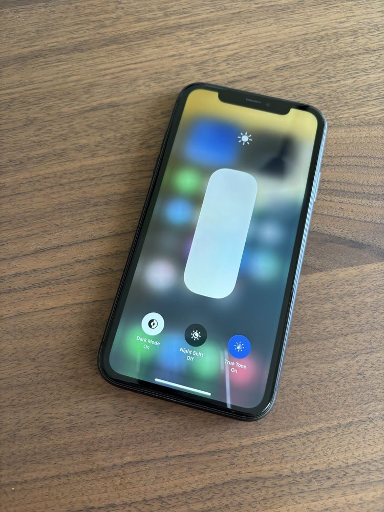 iPhone 11 64GB 100% батерия
