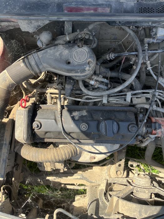 Vw голф 3 1,4 бензин с газ  на части всичко по 20 лв