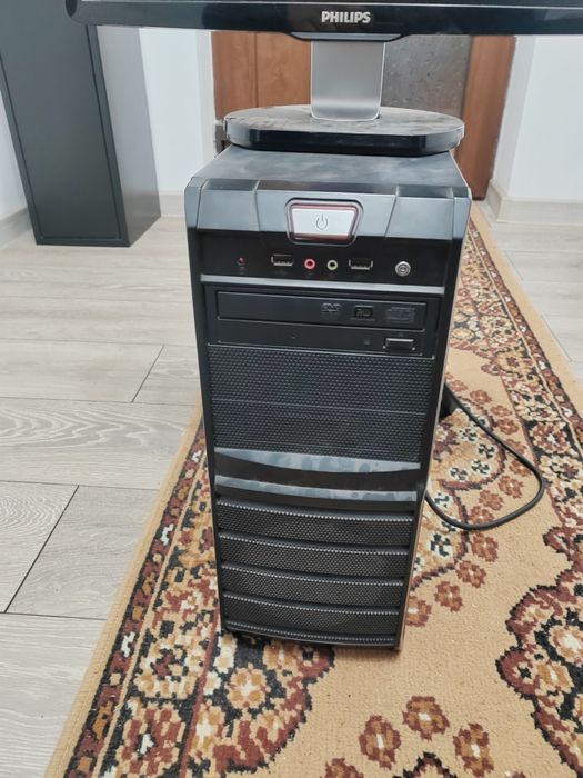 Unitate pc plus monitor