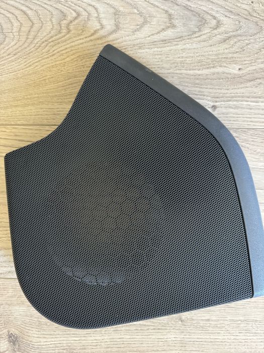 Capac difuzor dreapta fata Mercedes-Benz c W203