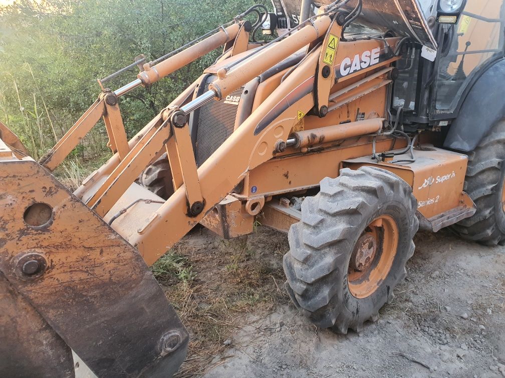 Сдам в аренду трактор CASE CAT JCB
