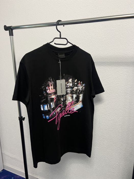 Tricouri diverse marci