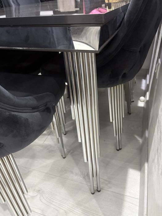 Трапезна маса +6стола