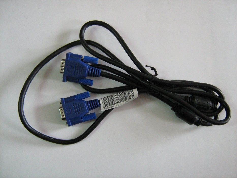 Кабел за монитор VGA-VGA с конектори мъжко-мъжко 15 pin и проти