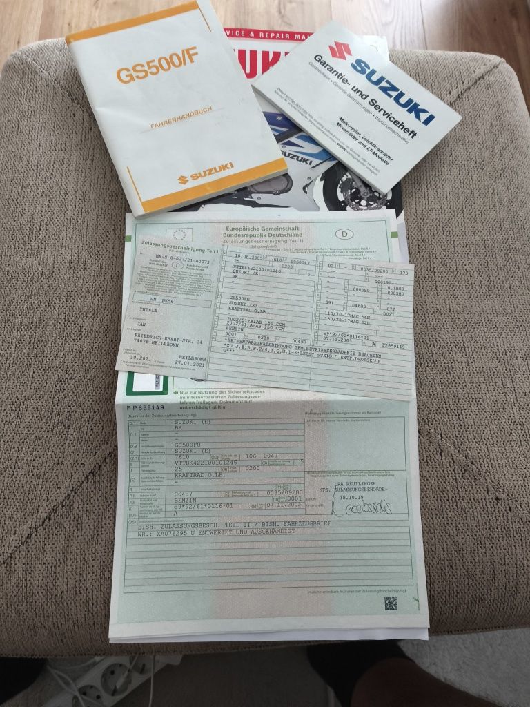 Suzuki GS500FU, cat. A2