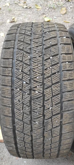 Комплект разноразмерные шин 245/40/18--275/35/18 kapsen