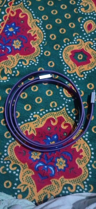 Срочно продам HDMI