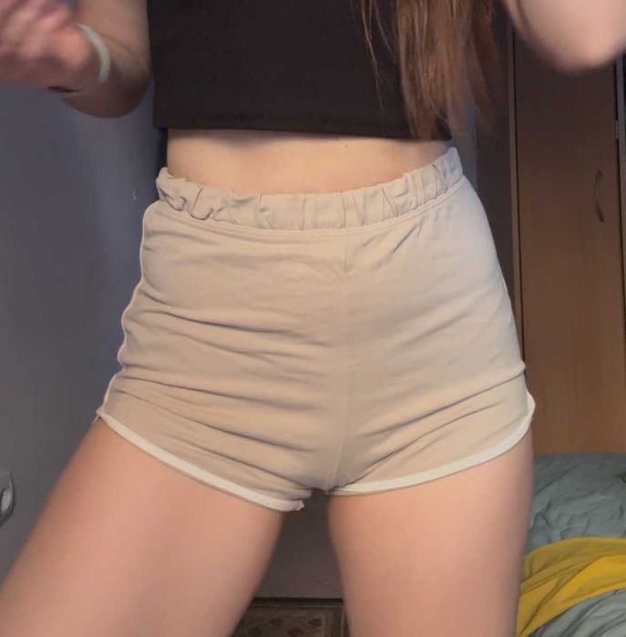 Спортни клинове и къси панталонки