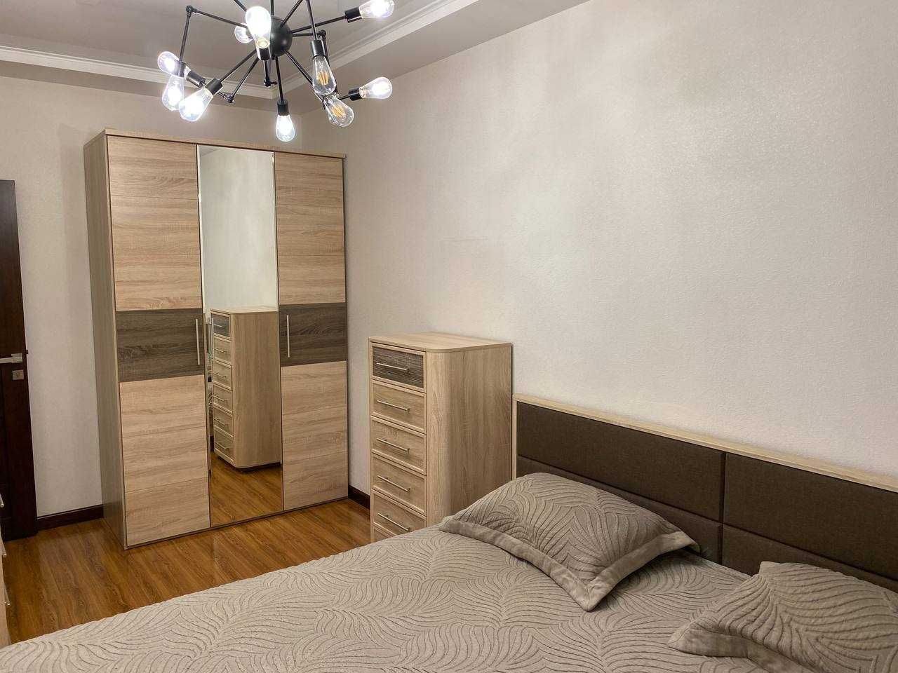 Сдам в Аренду Ойбек 3/7/9, 75м2. Евроремонт. Улица Афросиаб дом 6