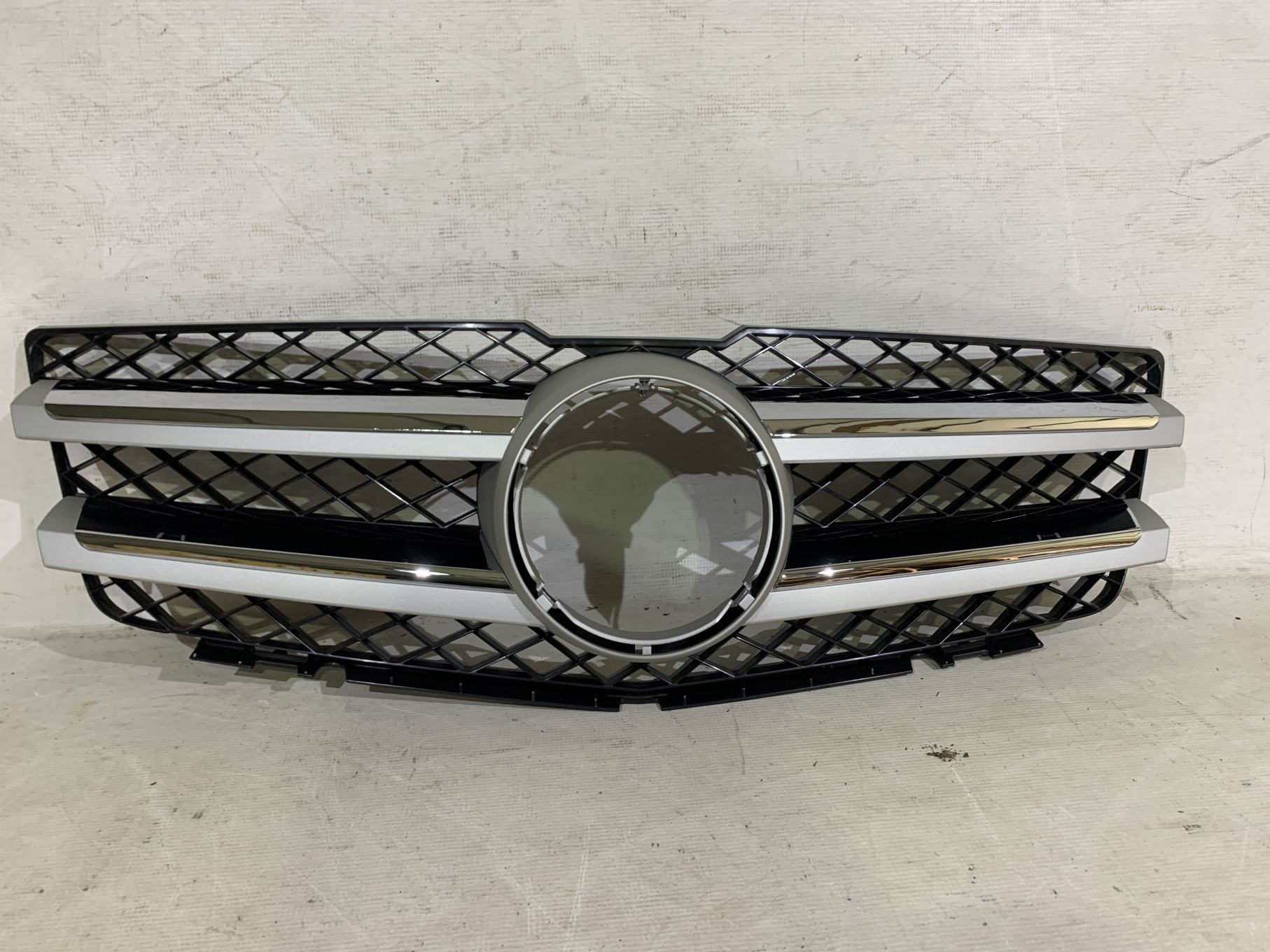 Grila radiator Mercedes GLK, 2008, 2009, 2010, 2011, 2012.