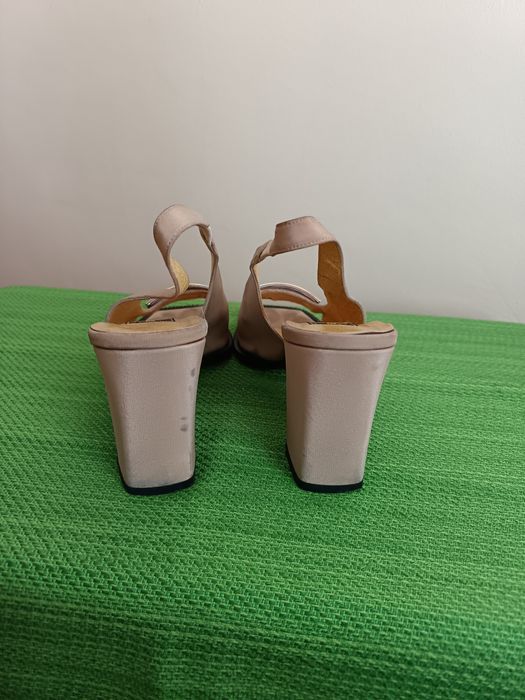 Sandale femei Fendi din pânză