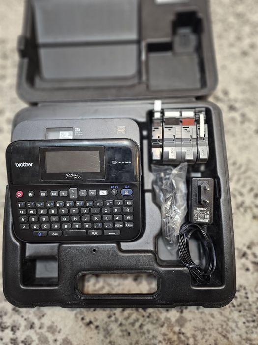 Imprimanta etichete termica Brother P-touch D600