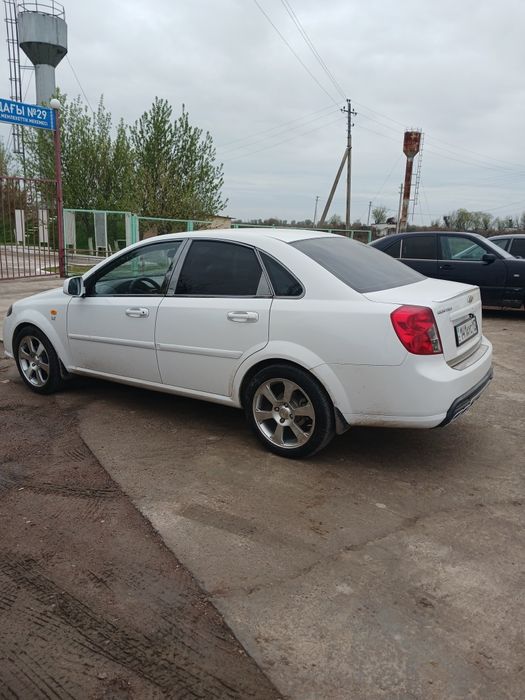 205×50×R17 диск покришкой  хорошем состояни