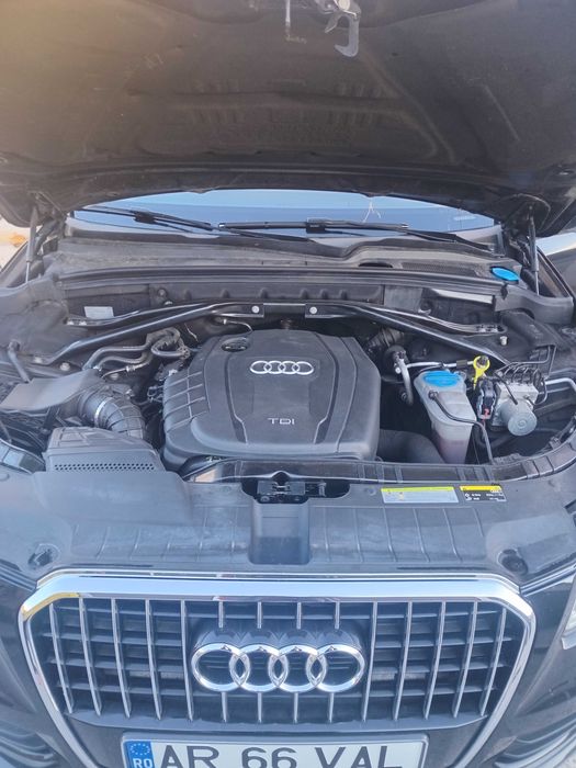 Audi Q5 4x4   Euro 5. 2.0 tdi 177 cai  2014 cutie manuala fara AD.B
