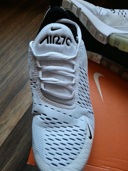 Nike Air Max 270 Оригинални маратонки