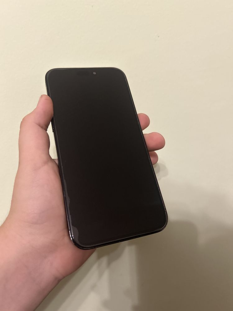 iPhone 14 Pro Max Space Gray Заключен с iCloud Добро състояние