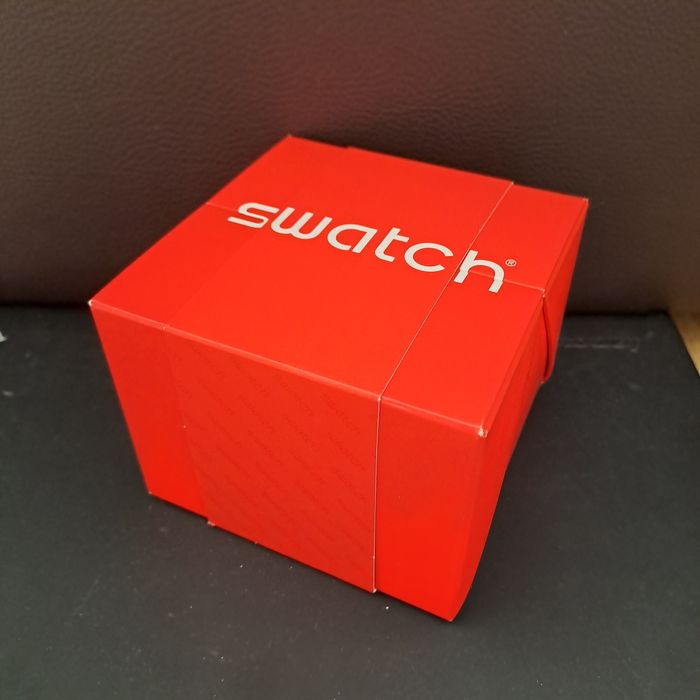 Часовник Swatch - нов в оригиналната си опаковка